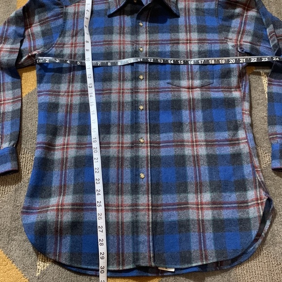 Vintage Pendleton Virgin Wool Blue Button Up Flannel Shirt Mens Made in USA - Picture 8 of 10